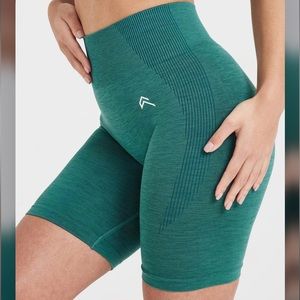 Classic Seamless Cycling Shorts